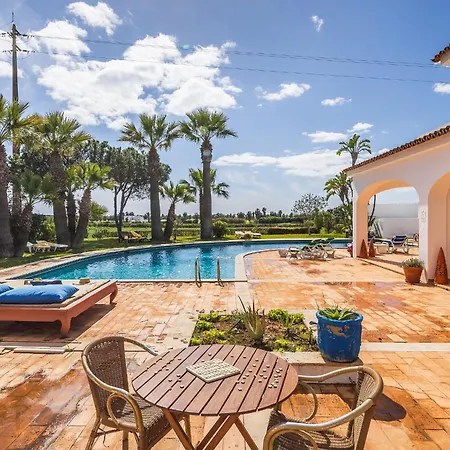 Quinta Terruta By Ocvillas